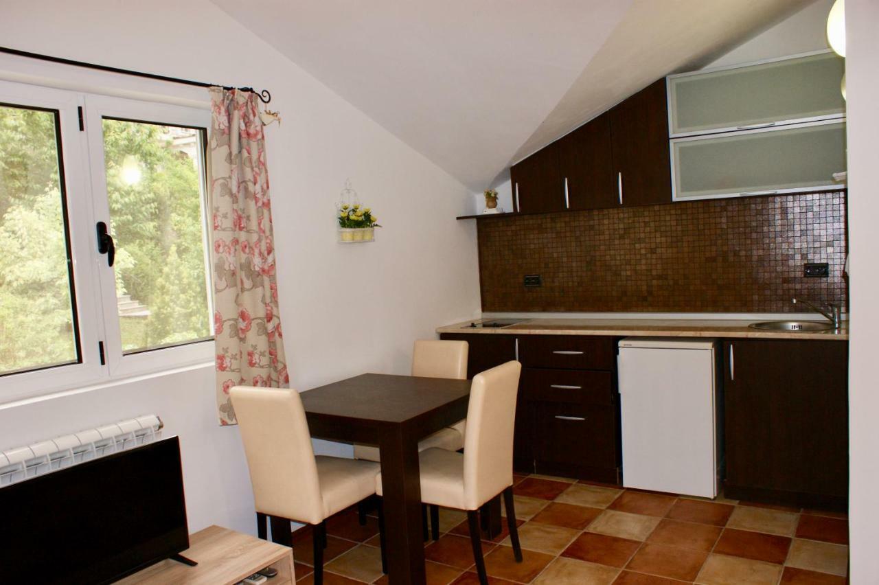 Studio Apartments Morinj Eksteriør bilde